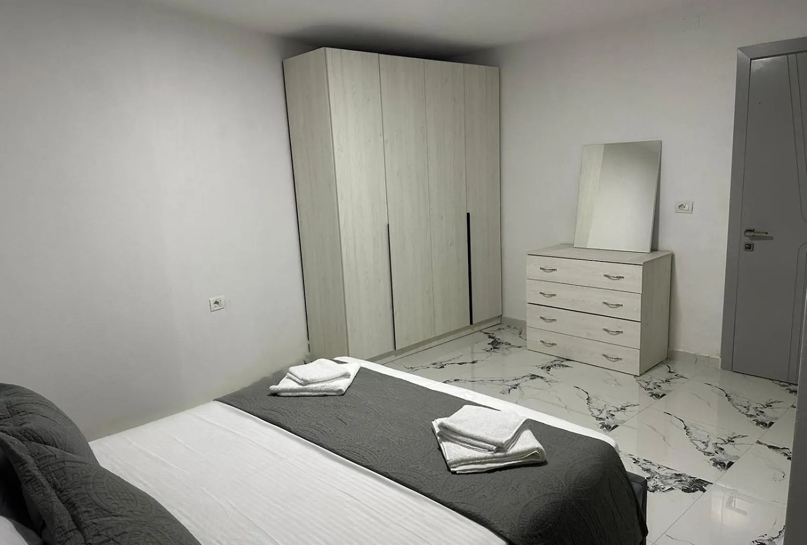 4 Stinet Apartment Pogradec Albania