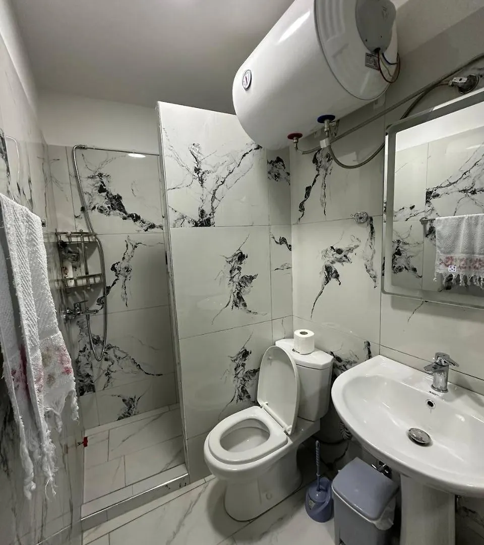 4 Stinet Apartment Pogradec